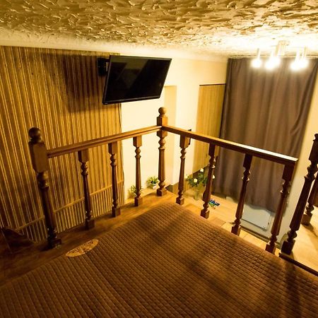 Apartment On Pekarska Street Lviv Bagian luar foto